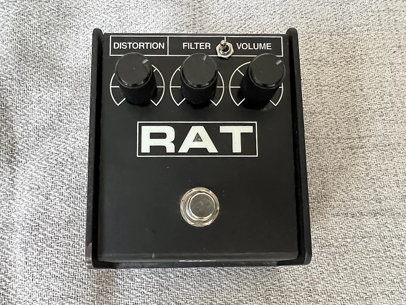 Guitar pedal modification and repair services in Cyprus